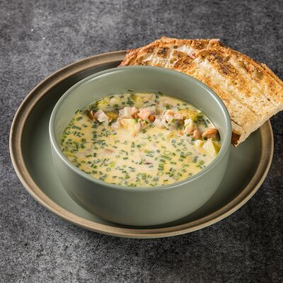 Кокосовый суп с морепродуктами в Загород по цене 1190 ₽