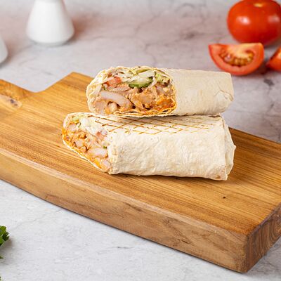 Шаурма куриная в классическом лаваше в Хлебное место по цене 300 ₽