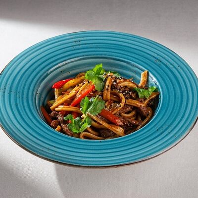 Лапша с говядиной в Sarang по цене 596 ₽