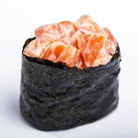 Гункан с креветкойв Мега Cуши