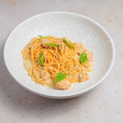 Спагеттини с лососем в Bocconcino по цене 1580 ₽