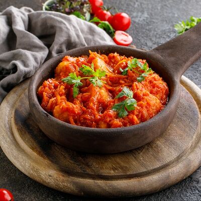 Судак в томатном соусе по-сухумски в Баклажан в ТЦ 