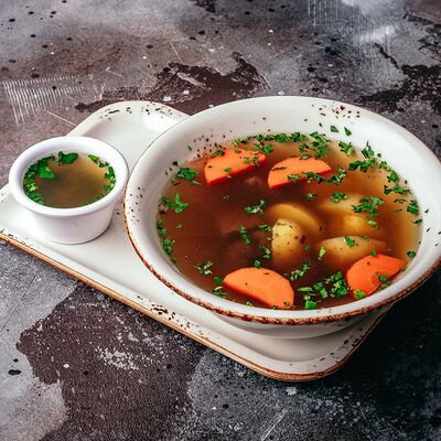 Фирменный густой суп с разварными говяжьими щёчкам в Torro Grill по цене 600 ₽