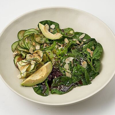 Хрустящий салат в Chang по цене 870 ₽