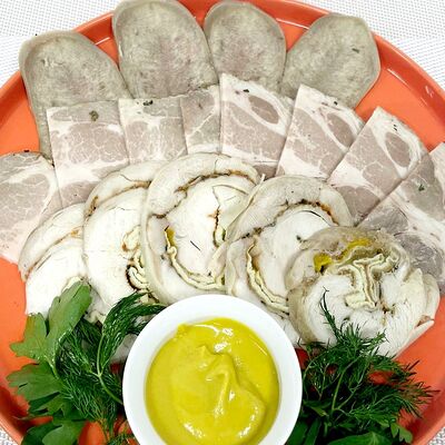Мясное разнообразие в На покровке по цене 990 ₽