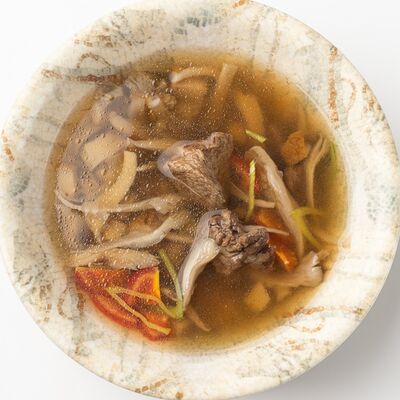 Суп с говядиной и грибами в La Torre по цене 630 ₽