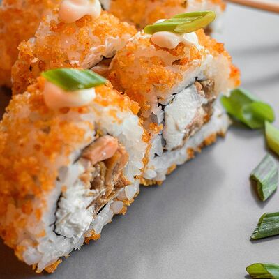 Лосось кранч в Суши Кото по цене 688 ₽