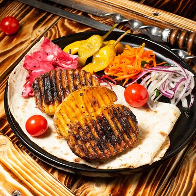 Картошка на мангале в Золотой шампур по цене 320 ₽