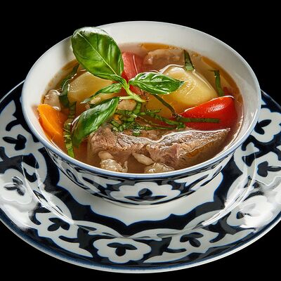 Шурпа из говядиныв Вкус Востока по цене 350 ₽