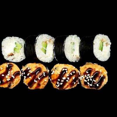 Запеченный ролл с угремв Суши Панда по цене 639 ₽