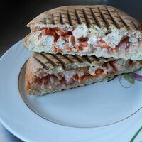 Донер в булке из курицы в Дымофф