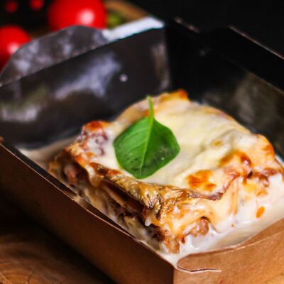 Лазанья мясная 24 порции (150гр в Капуцин Кирова по цене 520 ₽