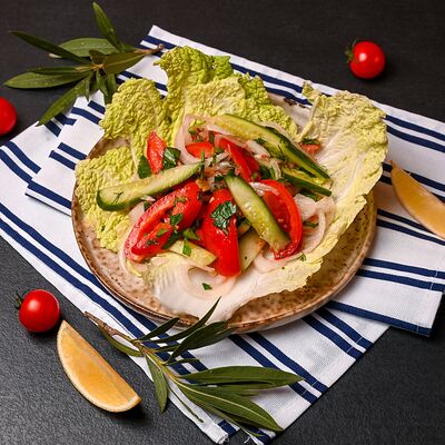 Овощной салат в Кебаб шоу по цене 340 ₽