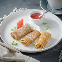 Блинчики с творогом в Encore Cafe