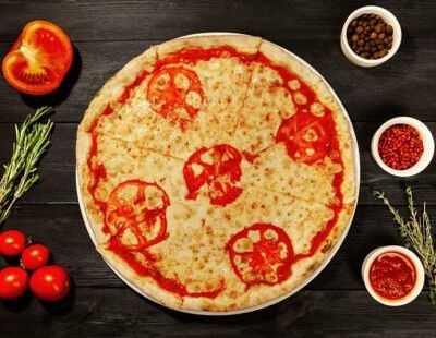 Пицца маргарита в Чентуриппе по цене 655 ₽