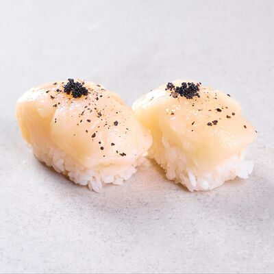 Суши с гребешком в Токио по цене 28 р.