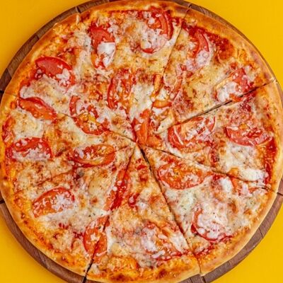 Пицца Маргарита в FixRolls по цене 499 ₽