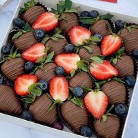 Клубника в шоколаде Berry Day в Sweets