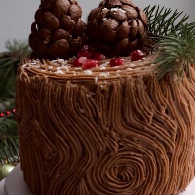 Торт Пенек на Новый год в Chocoton по цене 4900 ₽