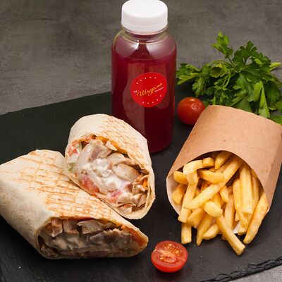 Комбо №1 с морсом из смородины в Шаурма Arabi по цене 619 ₽