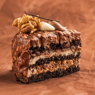 Жан-жак с солёной карамелью (кусочек) в Кондитерская пекарня Варвара и Jerome по цене 288 ₽