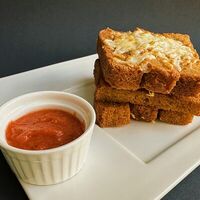 Гренки с сыром в Трюфель