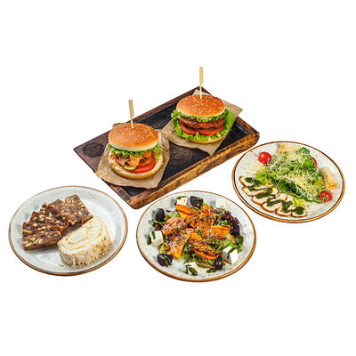 Сет для двоих с бургерами ( на 2 персоны ) в ИТЛЕ Стейк-кафе Halal по цене 2000