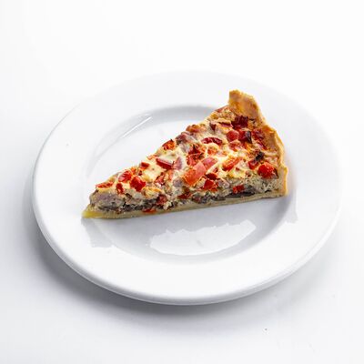 Киш с ветчиной в Уха из петуха по цене 12 р.