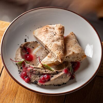 Паштет из куриной печени в Густо & Пряно по цене 538 ₽