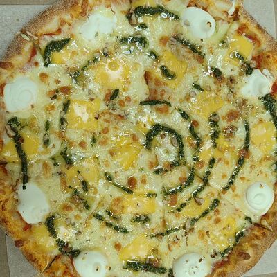 Кватро Формаджио с сырным бортиком в Impasta Cafe по цене 990 ₽