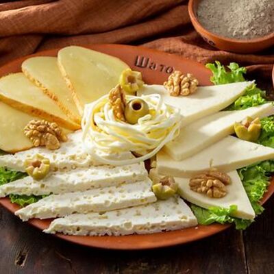 Сырное ассорти в Кахетия по цене 1000 ₽