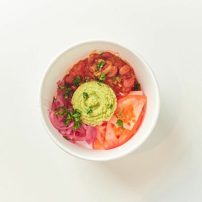 Хумус, фасоль, красный лук в Wrap kebab по цене 150 ₽