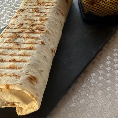 Шаурма говяжья в Шале по цене 485 ₽