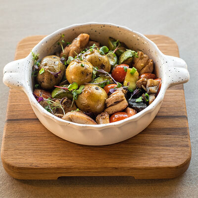 Сковородка свинина в Венеция по цене 560 ₽