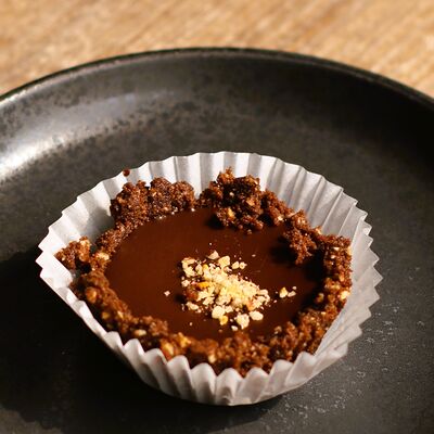 Шоколадный тарт в Локация кофе по цене 130 ₽