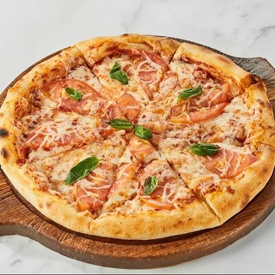 Пицца Карбонара в Room-cafe по цене 930 ₽