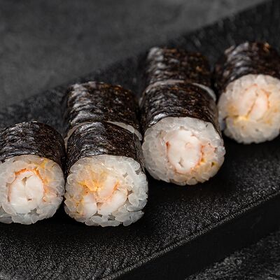 Маки Креветка спайси в Harumi по цене 377 ₽