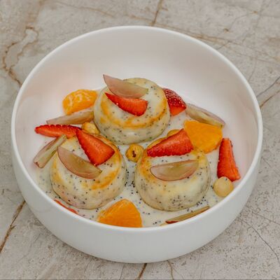 ЗОЖ сырники с заварным кремом и маком без сахара в SET по цене 545 ₽