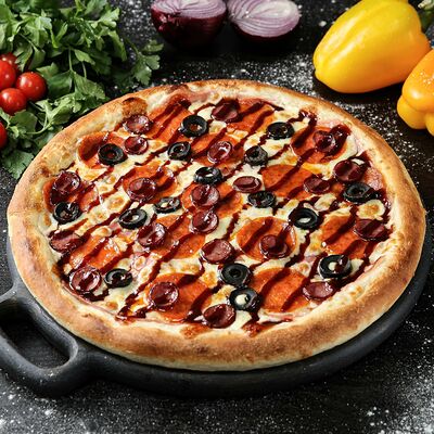 Пицца Охотничья 38 см в Loca Pizza по цене 1380 ₽