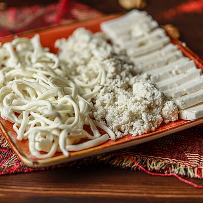 Армянское сырное плато в Чито-Грито по цене 730 ₽