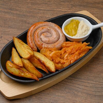 Колбаска Братвуртскаяв Bronze lion по цене 500 ₽