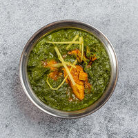 Сааг Чикен в Tandoor