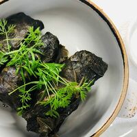 Долма из винoградных листьев в Jerome