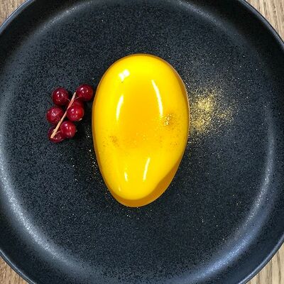 Чизкейк Манго-маракуйя в Jesstaurant по цене 610 ₽