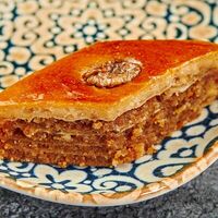 Пахлава в Chief Kebab