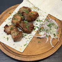 Шашлык из cвинoй шейки в Ели мясо мужики