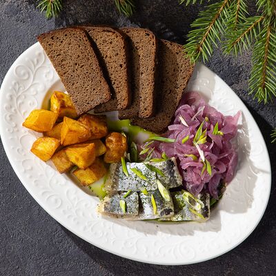 Сельдь с картофелем в Пилигрим по цене 390 ₽