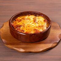 Запечённый баклажан с томатами и сыром сулугуни в Лари