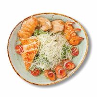 Цезарь с сёмгой в Пацха Пшапский двор