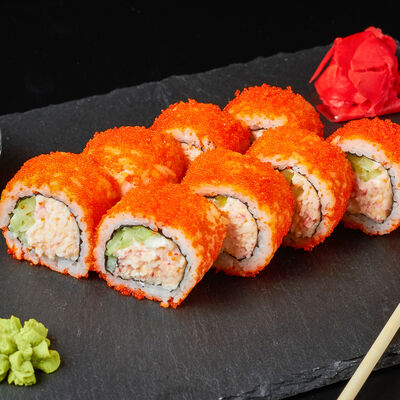 Ролл Калифорния Классик в Суши Палки по цене 299 ₽